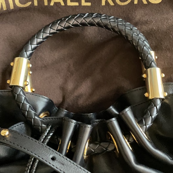 Michael Kors Collection Handbag in Black Leather - Picture 4 of 17